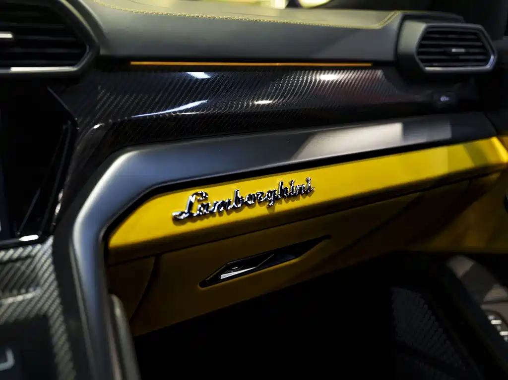 Urus 2021 4.0T V8 купить на сайте DeffCars