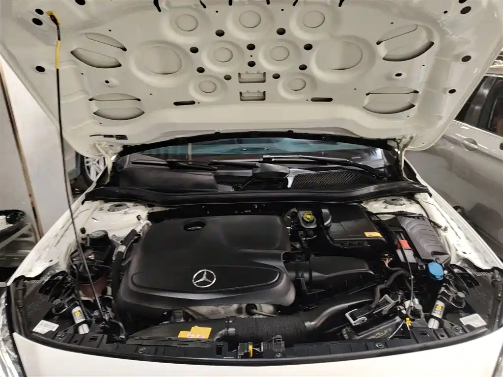 Mercedes-Benz GLA 2015 GLA 260 4MATIC sports model купить на сайте DeffCars