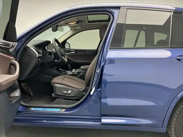 BMW X3 2018 xDrive25i M Sport Kit Country VI купить на сайте DeffCars