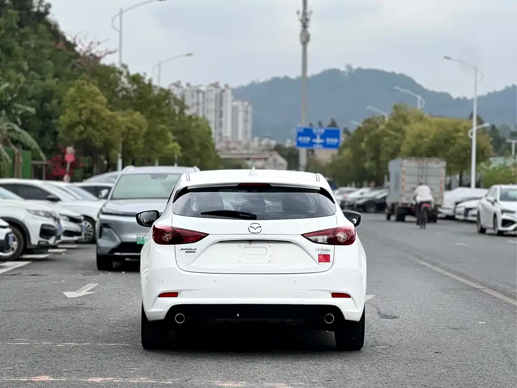 Mazda3 Angkesela 2017 hatchback 2.0L automatic sports model National V купить на сайте DeffCars