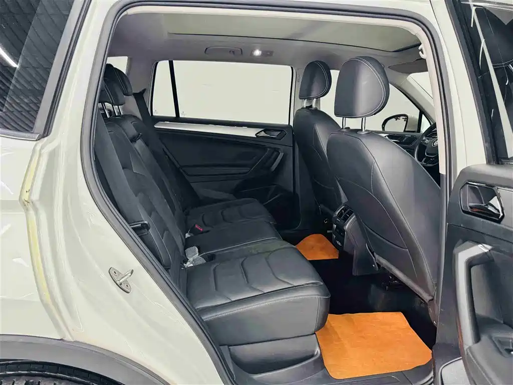 Tiguan L 2019 330TSI automatic two-wheel drive panoramic comfort version National VI купить на сайте DeffCars