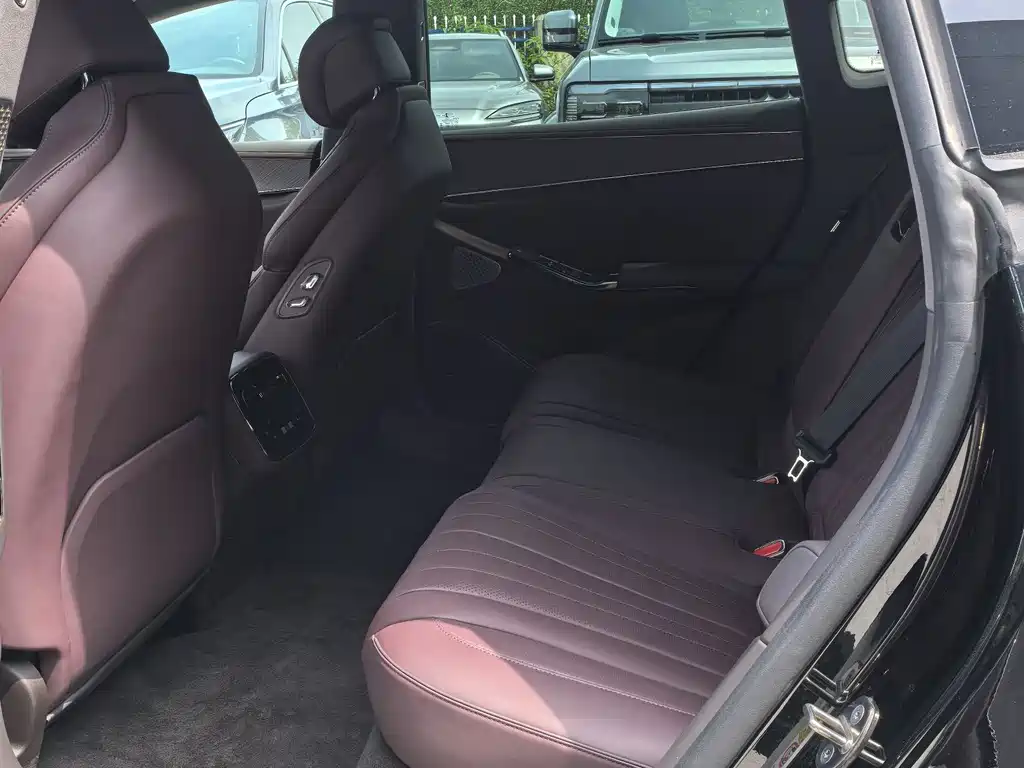 Denza Z9GT 2024 1100 four-wheel drive Ultra version купить на сайте DeffCars
