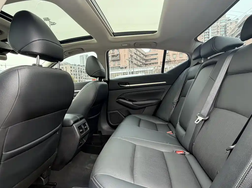 Teana 2022 2.0L XL-Upr Premium Edition купить на сайте DeffCars