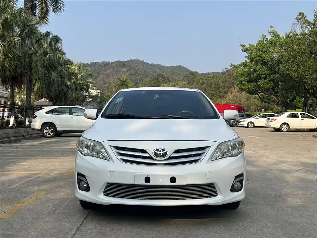 Corolla 2013 Special Edition 1.6L Automatic to Cool GL купить на сайте DeffCars