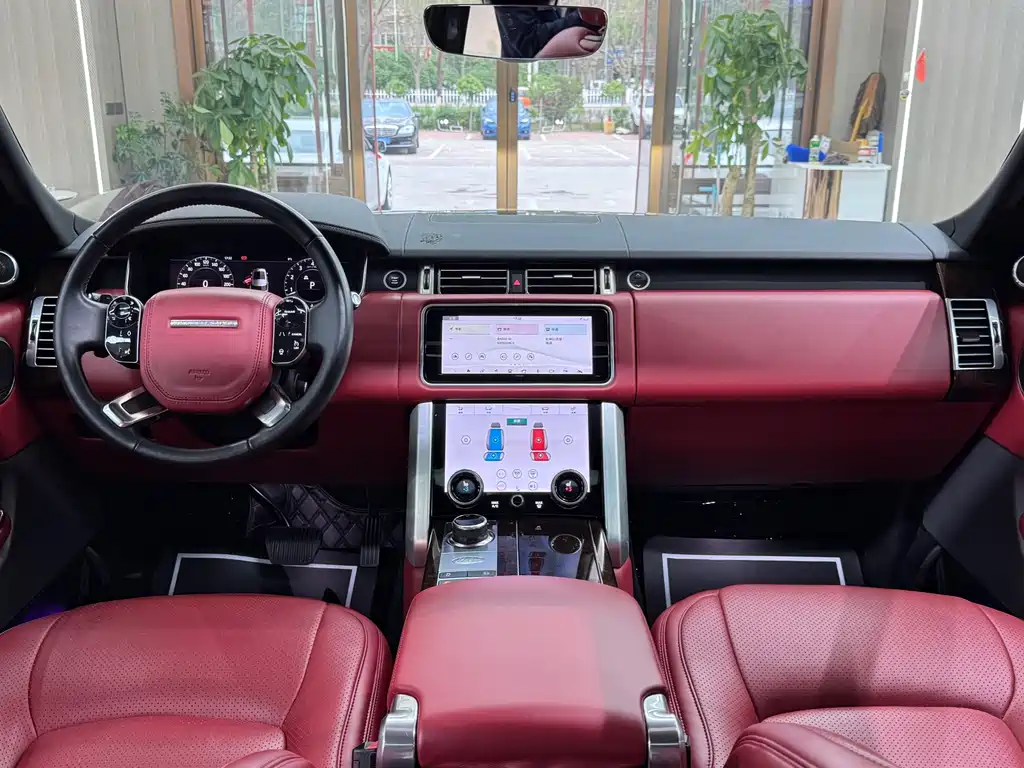 Range Rover 2022 3.0 L6 360PS Legacy Edition купить на сайте DeffCars