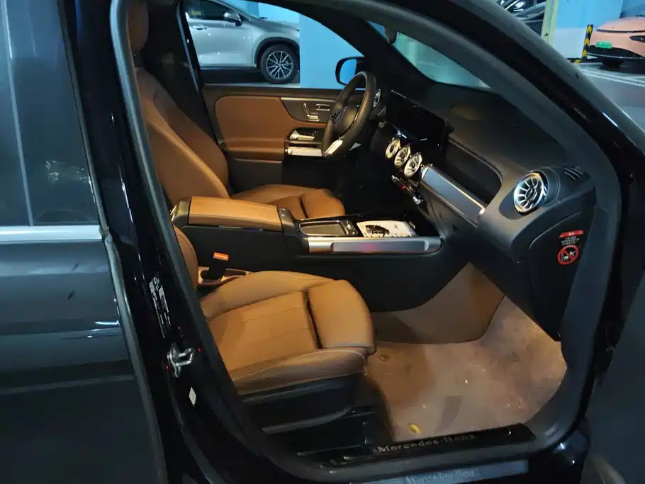 Mercedes-Benz GLB 2025 GLB 220 Fashion Model купить на сайте DeffCars