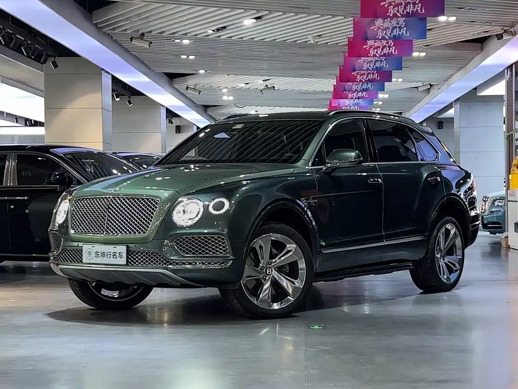 Bentayga 2017 6.0T Standard Edition купить на сайте DeffCars
