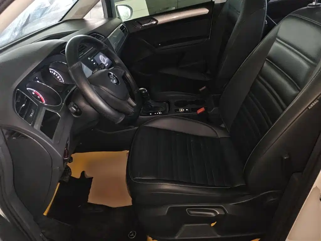 Touran 2018 TouranL 280TSI DSG Fashion Edition 7 Seater Country VI купить на сайте DeffCars