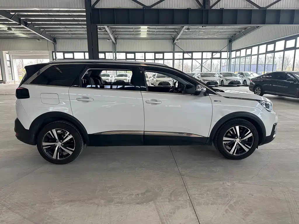 Peugeot 5008 2017 350THP 7 Seater Borderless Edition купить на сайте DeffCars