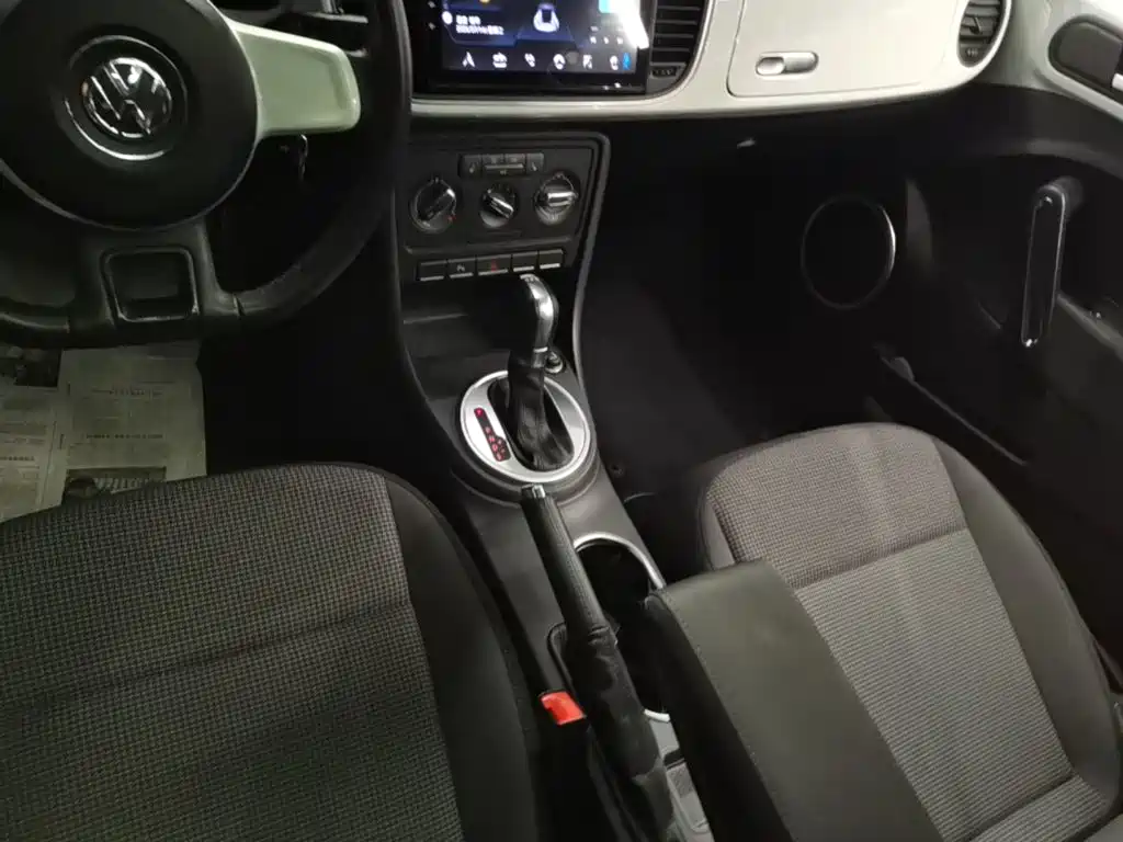 Beetle 2015 180TSI купить на сайте DeffCars
