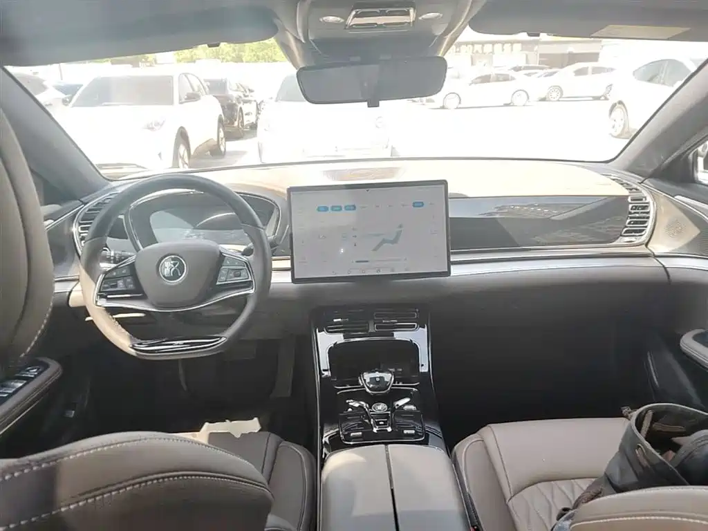 Han 2022 EV Genesis Edition 715KM front-wheel drive premium model купить на сайте DeffCars