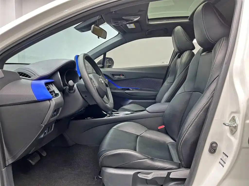 Yize IZOA 2020 2.0L Yixiang Edition купить на сайте DeffCars