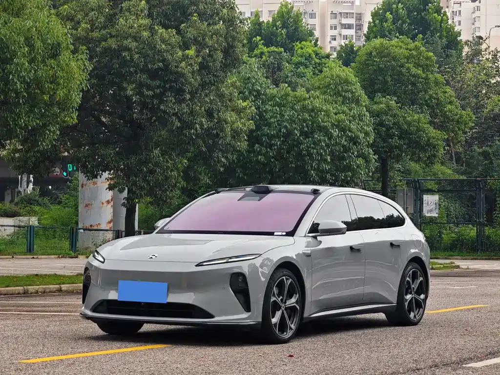 NIO ET5T 2024 75kWh Touring купить на сайте DeffCars