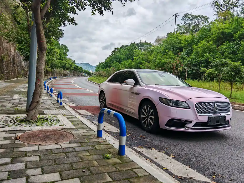 Lincoln Continental 2017 2.0T Two-wheel drive Exclusive Edition купить на сайте DeffCars