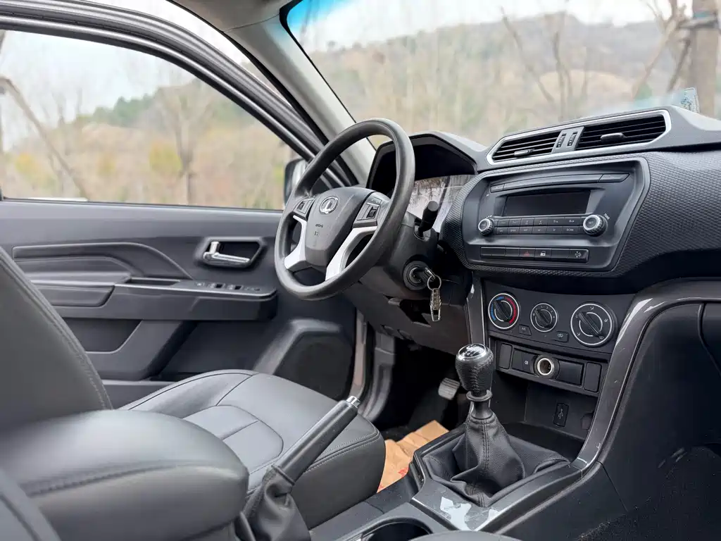 Fengjun 5 2021 2.0T diesel two-wheel drive super affordable large double-row National VI GW4D20M купить на сайте DeffCars