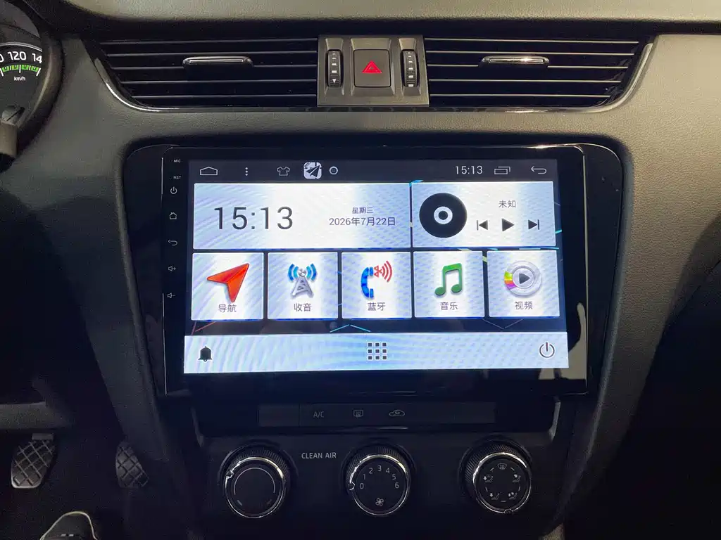 Octavia 2019 1.5L manual standard version National VI купить на сайте DeffCars