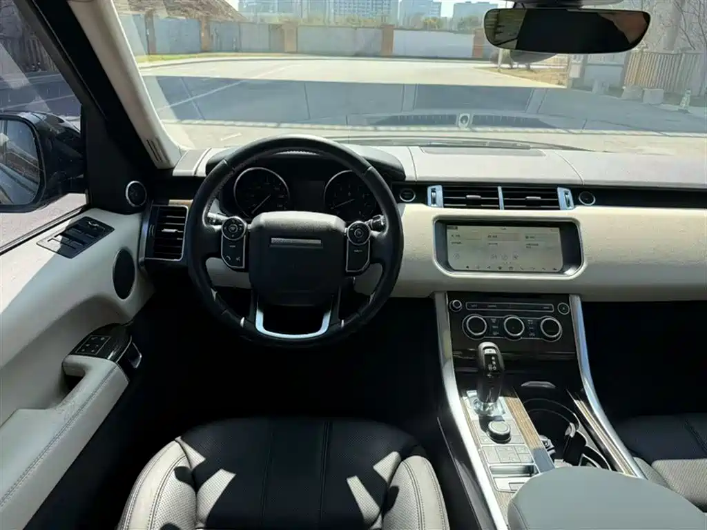 Range Rover Sport 2017 3.0 SC V6 HSE купить на сайте DeffCars