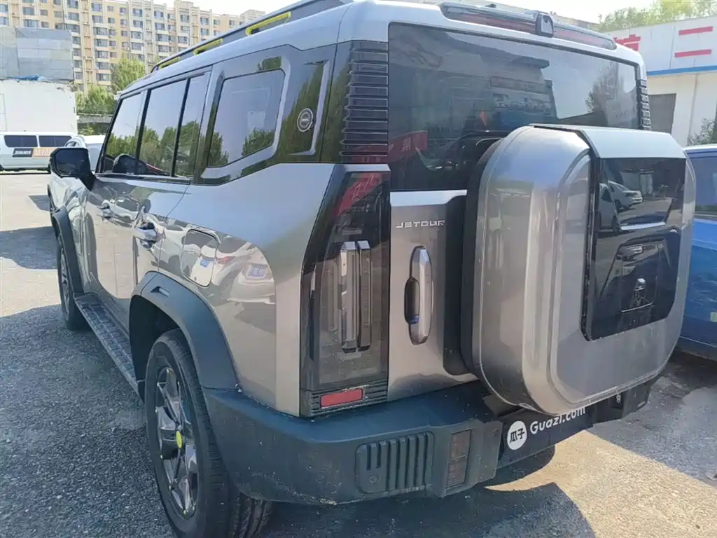 Jietu Traveler 2023 2.0T four-wheel drive crossover PRO купить на сайте DeffCars