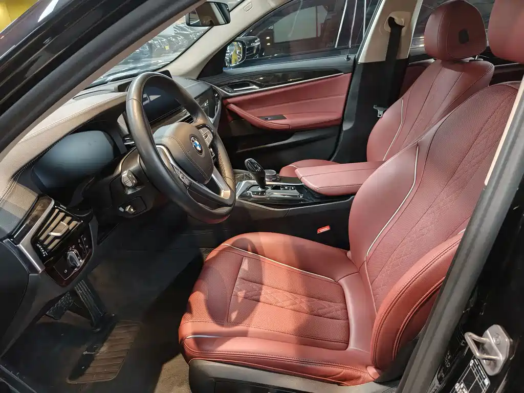 BMW 5 Series 2022 facelift 2 525Li luxury package купить на сайте DeffCars