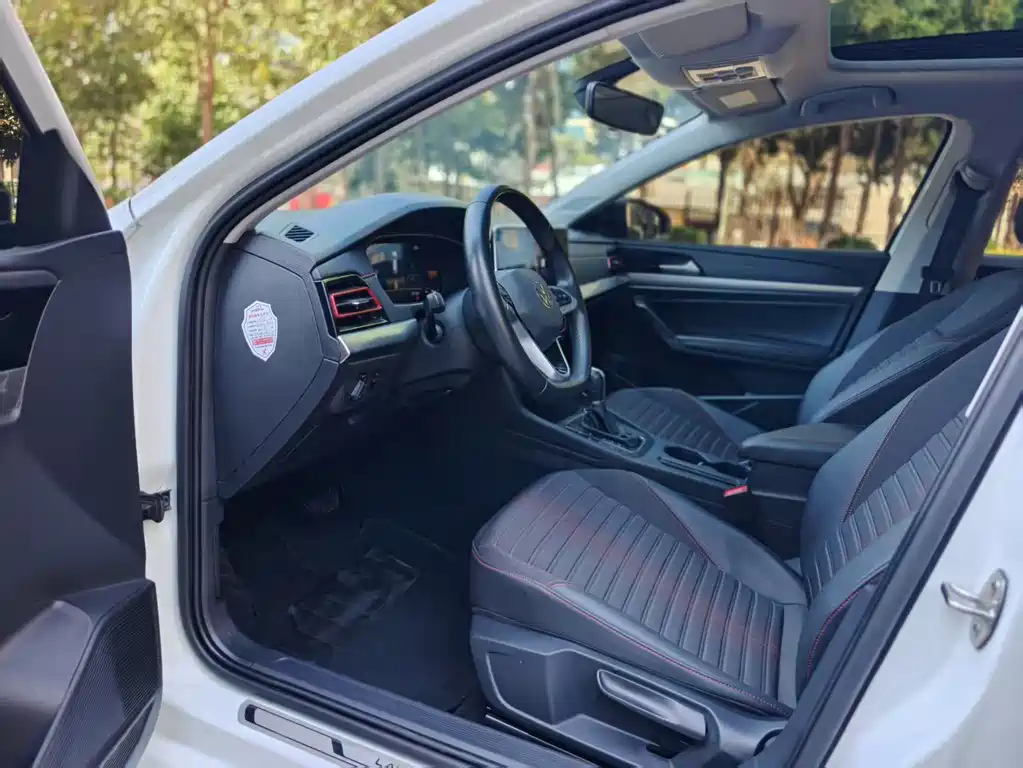 Lavida 2023 280TSI DSG Starry Sky Full Edition купить на сайте DeffCars
