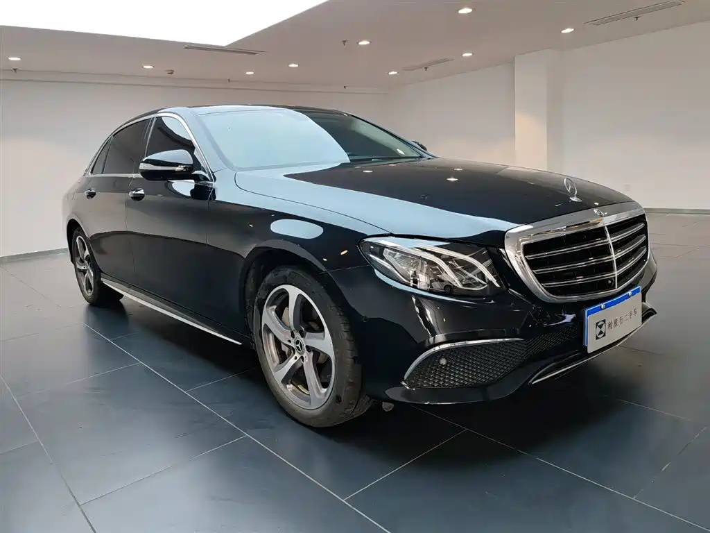 Mercedes-Benz E-Class 2017 E 300 L Sports Luxury Model купить на сайте DeffCars