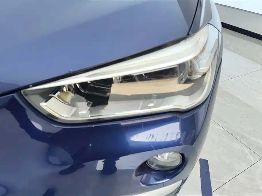 BMW X1 2019 sDrive18Li Exclusive Model купить на сайте DeffCars