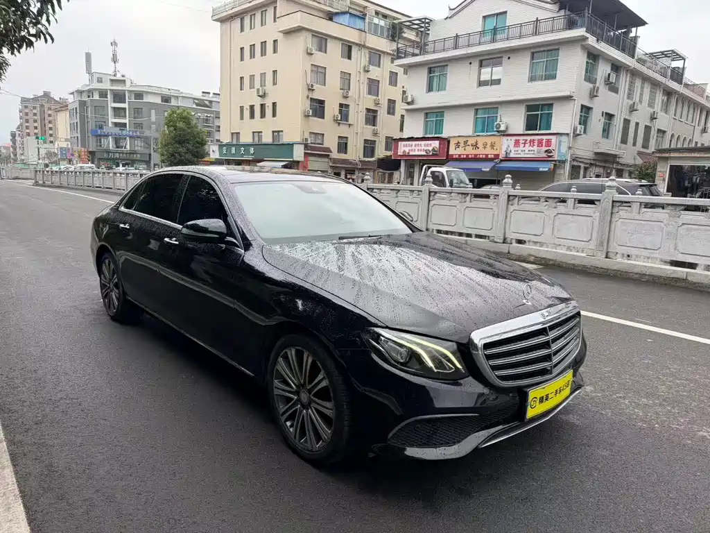 Mercedes-Benz E-Class 2016 E 300 L Luxury Model купить на сайте DeffCars