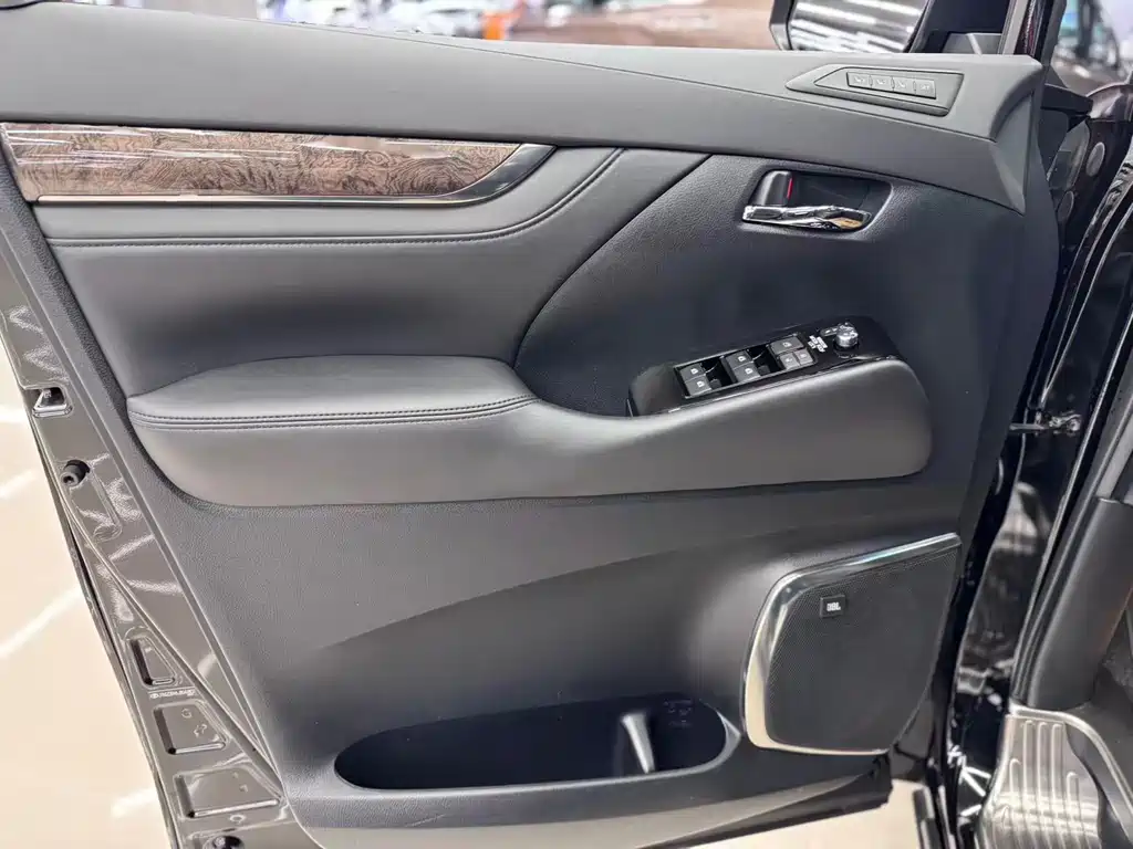 Alfa 2018 3.5L Premium Edition купить на сайте DeffCars
