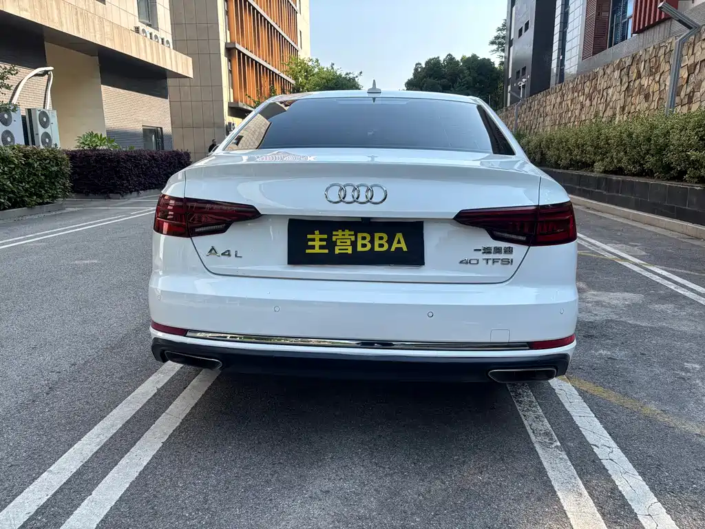 Audi A4L 2019 40 TFSI Enterprising National V купить на сайте DeffCars
