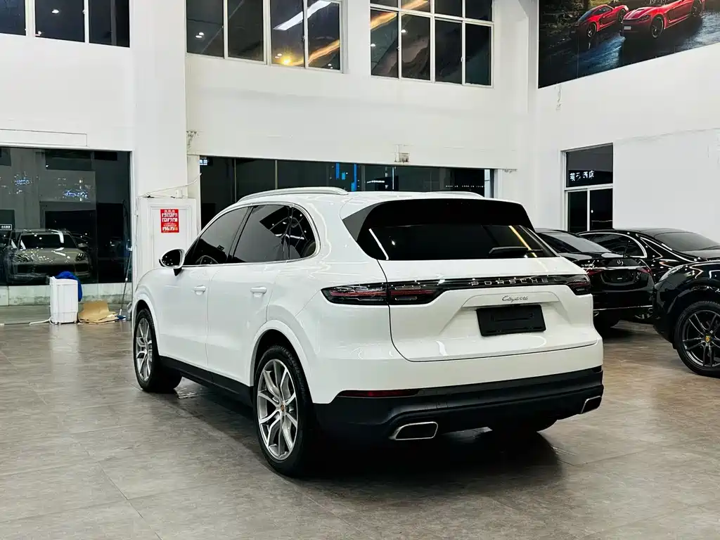 Cayenne 2023 3.0T купить на сайте DeffCars