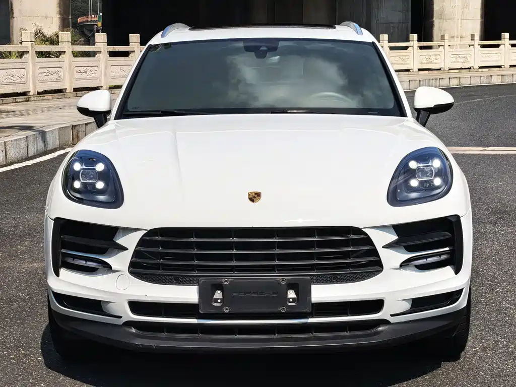 Macan 2018 Macan 2.0T купить на сайте DeffCars