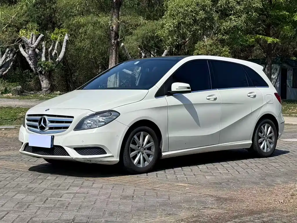 Mercedes-Benz B-Class 2012 B 180 купить на сайте DeffCars