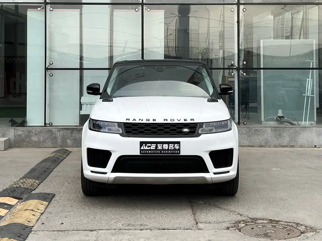 Range Rover Sport 2021 3.0 L6 HST купить на сайте DeffCars