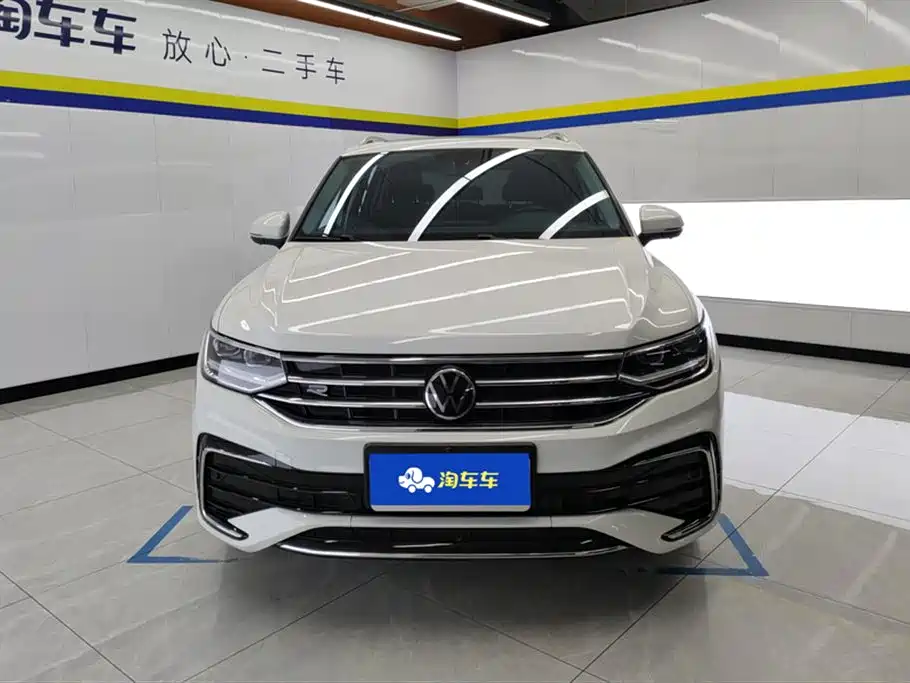 Tiguan L 2024 Outstanding Model 330TSI Automatic Two-wheel Drive R-Line Longyao Edition купить на сайте DeffCars