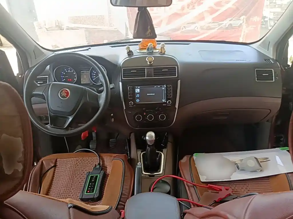 Jingyi X5 (Forthing Joyear) 2016 1.6L manual luxury model купить на сайте DeffCars