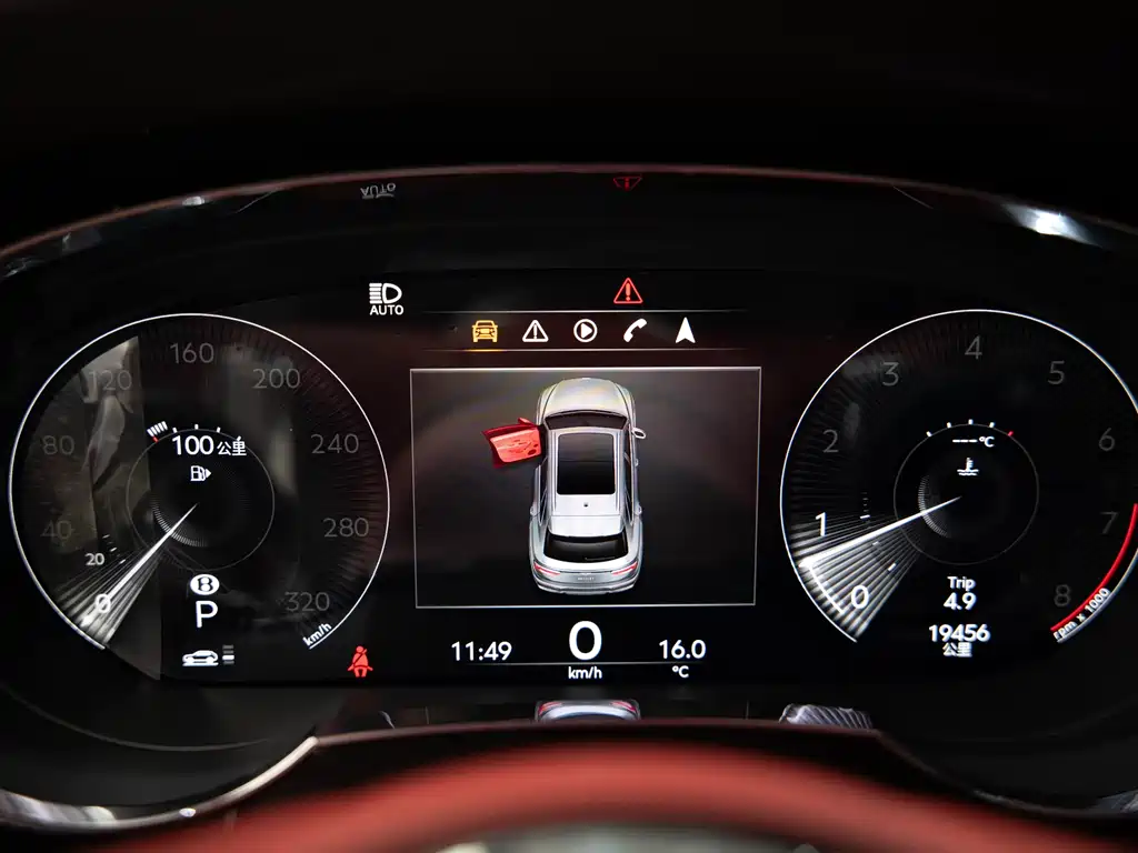 Bentayga 2022 4.0T V8 купить на сайте DeffCars