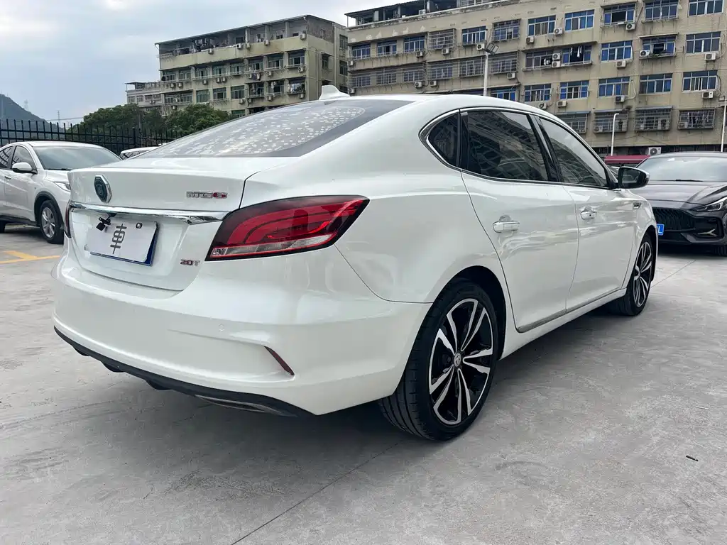 MG6 2017 20T automatic Trophy exclusive Internet version National V купить на сайте DeffCars