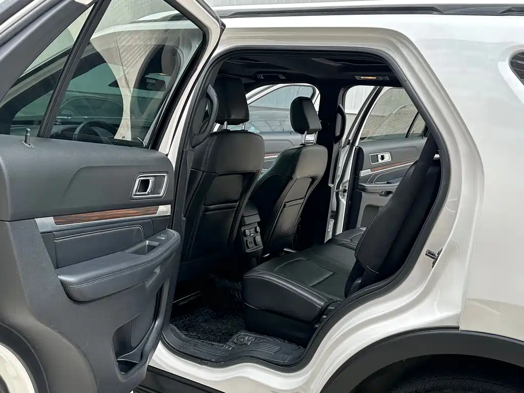 Explorer imported 2018 2.3T Elite Edition купить на сайте DeffCars