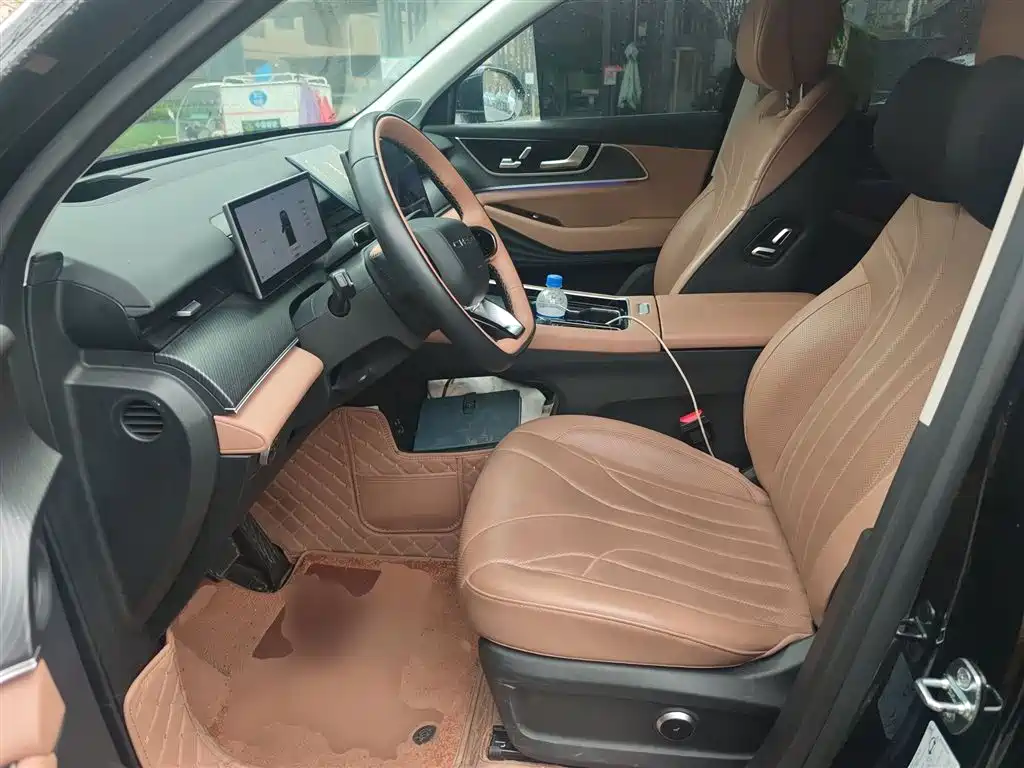 Tiggo 8L 2024 2.0T two-wheel drive premium version 5 seats купить на сайте DeffCars