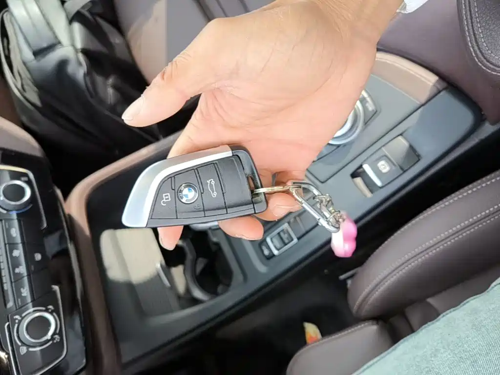 BMW X1 2021 facelift sDrive20Li fashionable model купить на сайте DeffCars