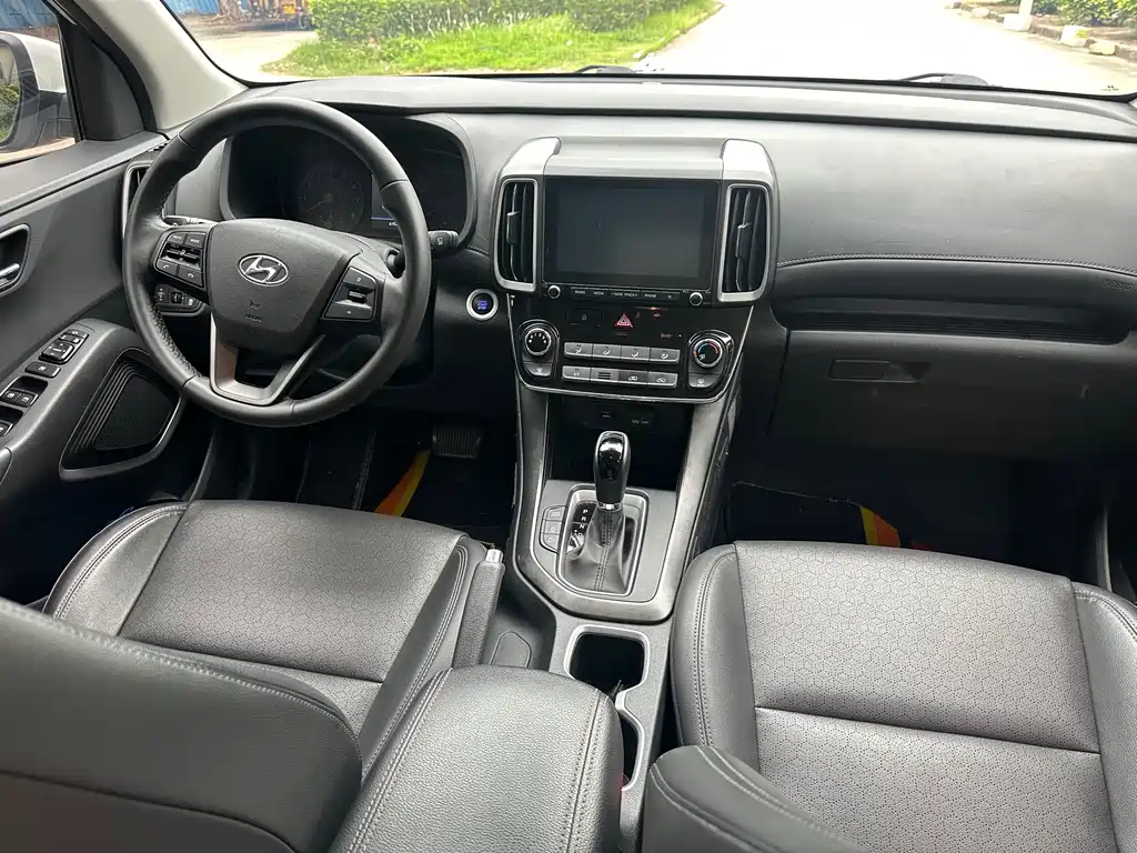 Beijing Hyundai ix35 2019 2.0L automatic two-wheel drive Zhiyong·Enjoy Edition National VI купить на сайте DeffCars