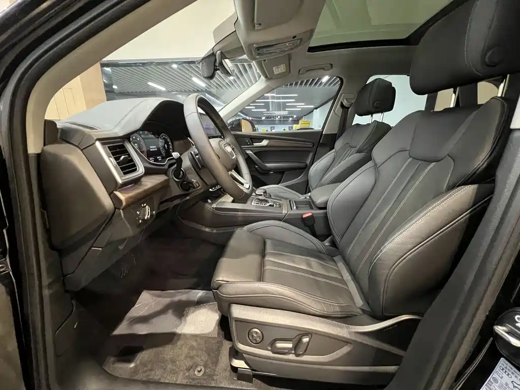 Audi Q5L 2022 40T luxury and elegant model купить на сайте DeffCars