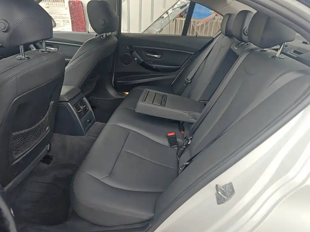 BMW 3 Series 2018 318i купить на сайте DeffCars