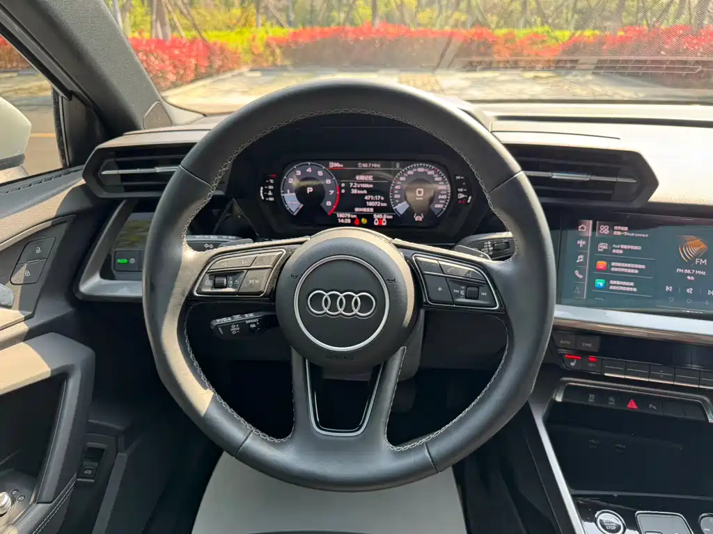 Audi A3 2023 Sportback 35 TFSI stylish and sporty купить на сайте DeffCars