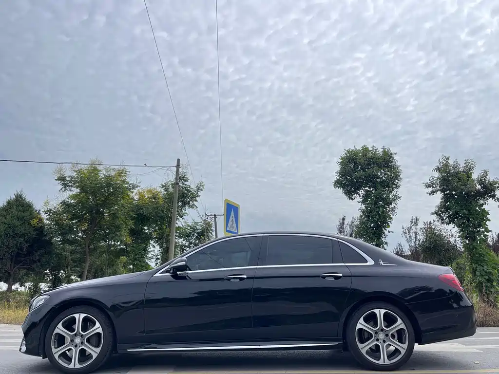 Mercedes-Benz E-Class 2016 E 300 L Sports Luxury купить на сайте DeffCars