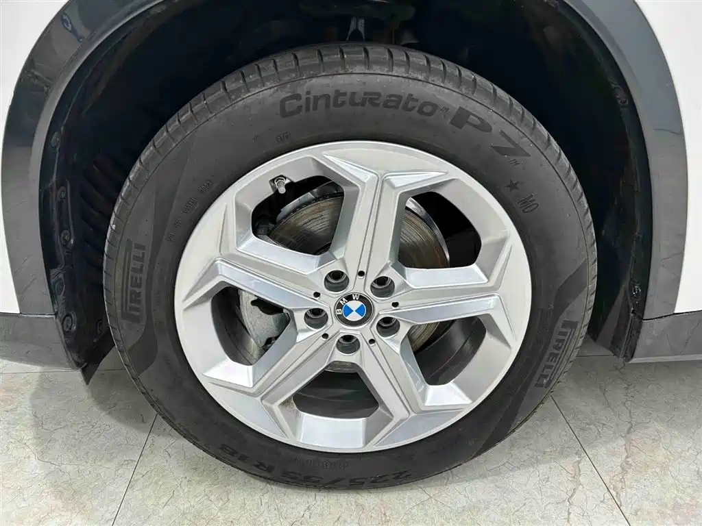 BMW X1 2023 sDrive20Li X Design Package купить на сайте DeffCars