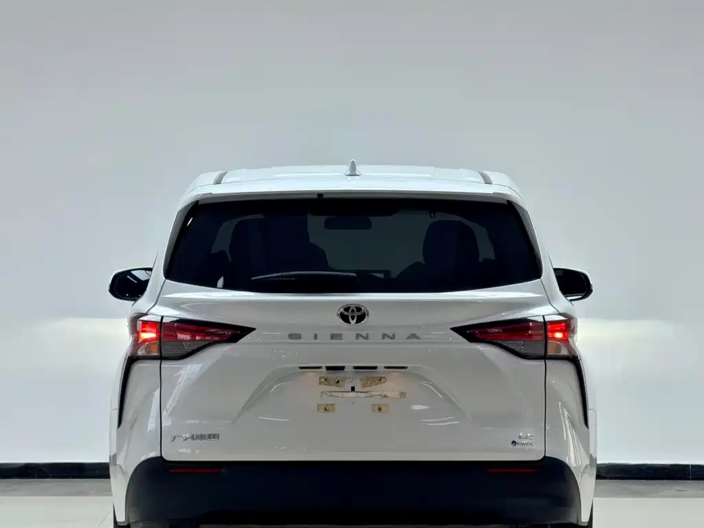 SIENNA 2024 2.5L Hybrid Comfort Edition купить на сайте DeffCars