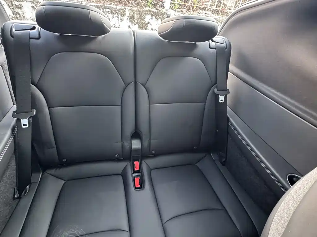 Model Y L 2025 Long Range All-Wheel Drive Edition купить на сайте DeffCars