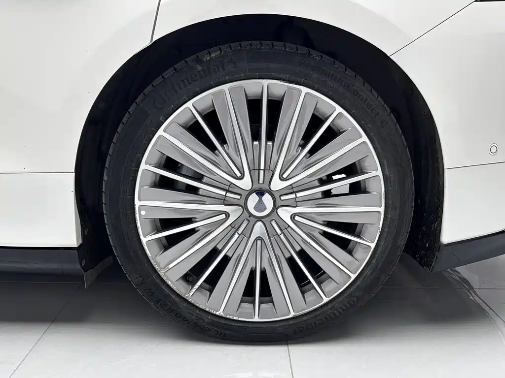 Denza Z9 2024 1100km four-wheel drive Ultra version купить на сайте DeffCars