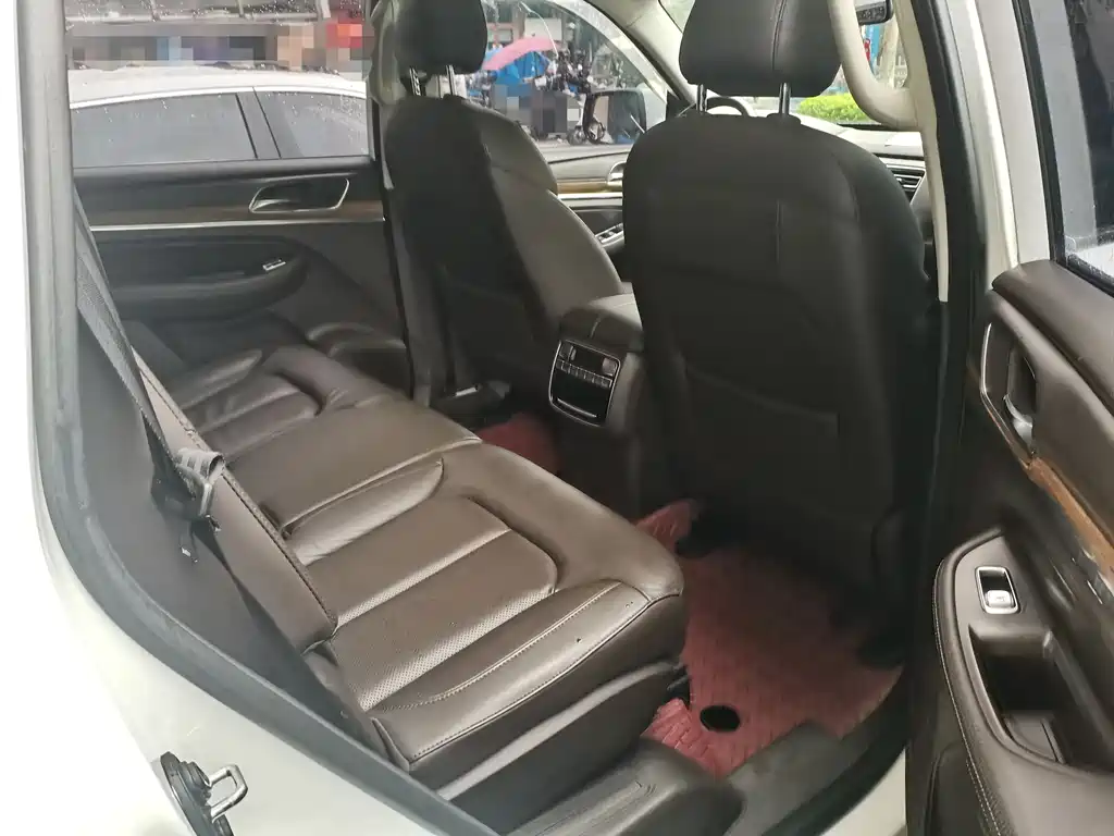 Roewe RX8 2018 30T Intelligent Network Two-wheel Drive Ultimate Edition купить на сайте DeffCars